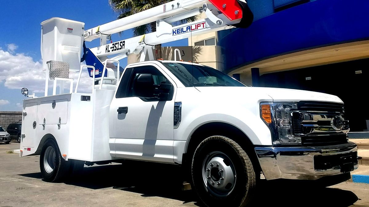 Grúa con Canastilla KL3515A